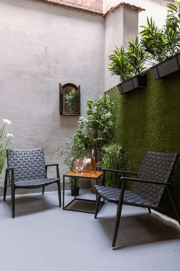 Authentic Apartment In The Heart Of Antwerp Exterior photo