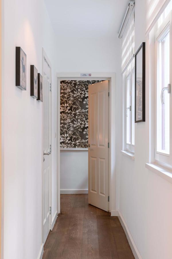 Authentic Apartment In The Heart Of Antwerp Exterior photo